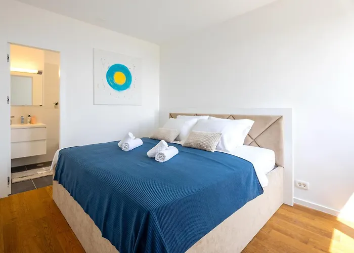 Stunning Kasuni In Appartement *