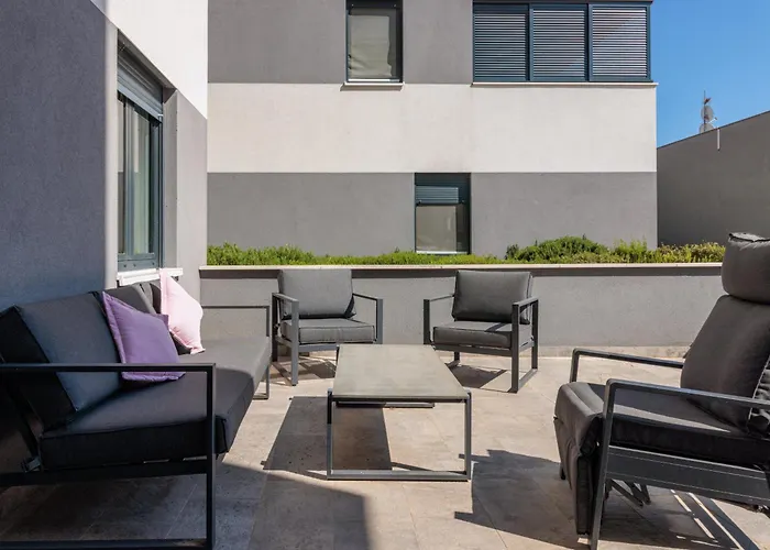 Appartement Stunning Kasuni In *