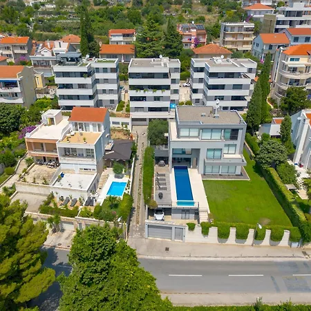 Stunning Kasuni In Апартаменты