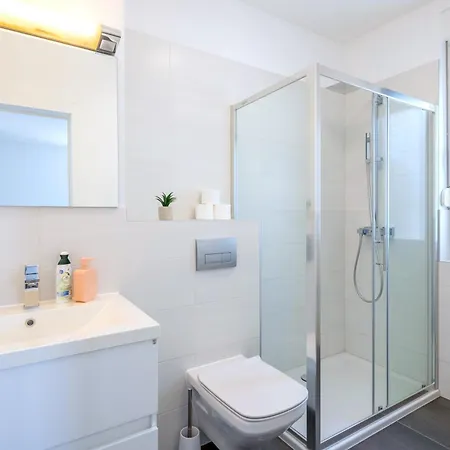 Apartment Stunning Kasuni Beach In *