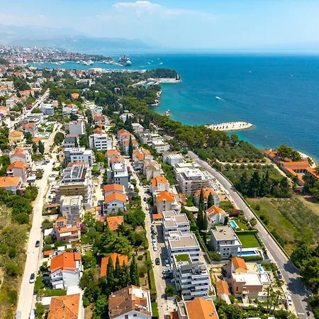 Stunning Kasuni Beach In Apartament