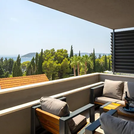 Stunning Kasuni In * 스플리트