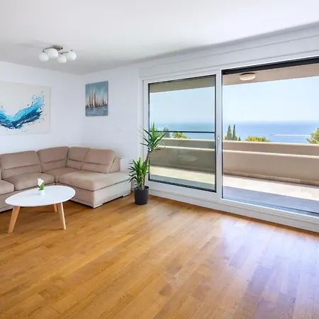 Apartment Stunning Kasuni Beach In