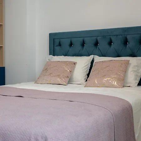 Stunning Kasuni Beach In Apartment *