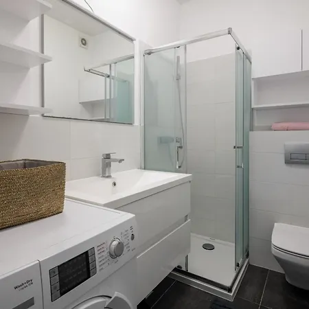 Stunning Kasuni Beach In Apartament