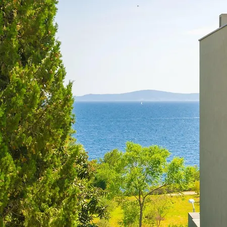 Apartment Stunning Kasuni Beach In *