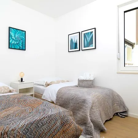 Stunning Kasuni In * Split