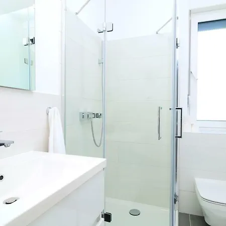 Stunning Kasuni Beach In Apartment Split