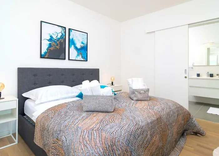 Stunning Kasuni In * 斯普利特