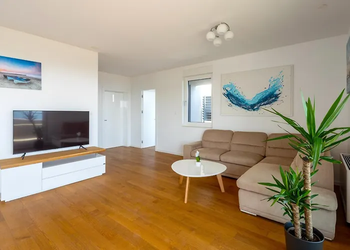 Apartment Stunning Kasuni In