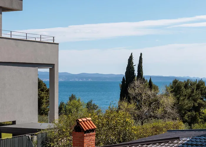 Stunning Kasuni In Apartment *