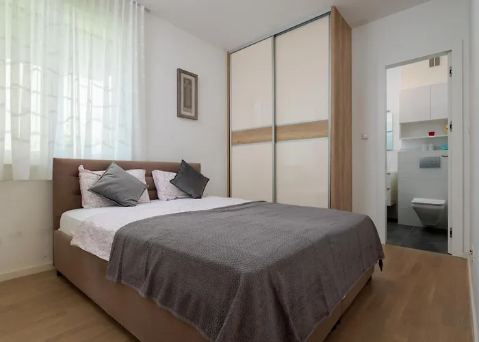 Apartment Stunning Kasuni In *