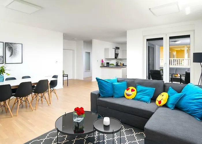 Stunning Kasuni In *